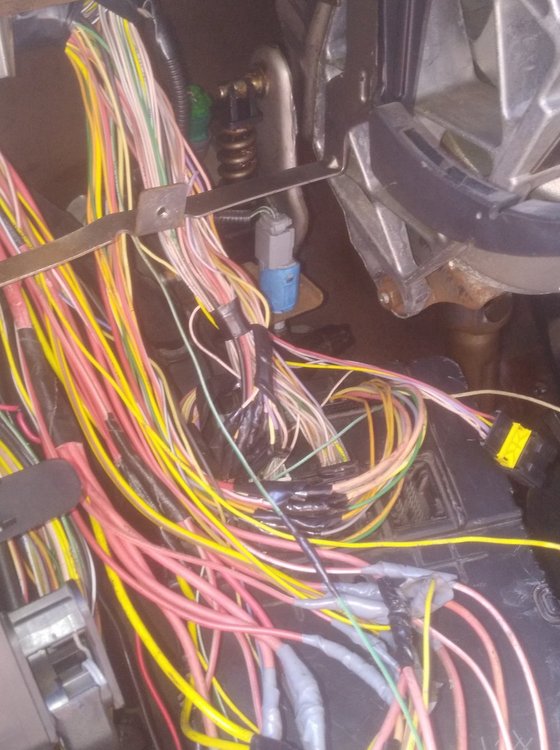 cables se ven bien los colores.jpg